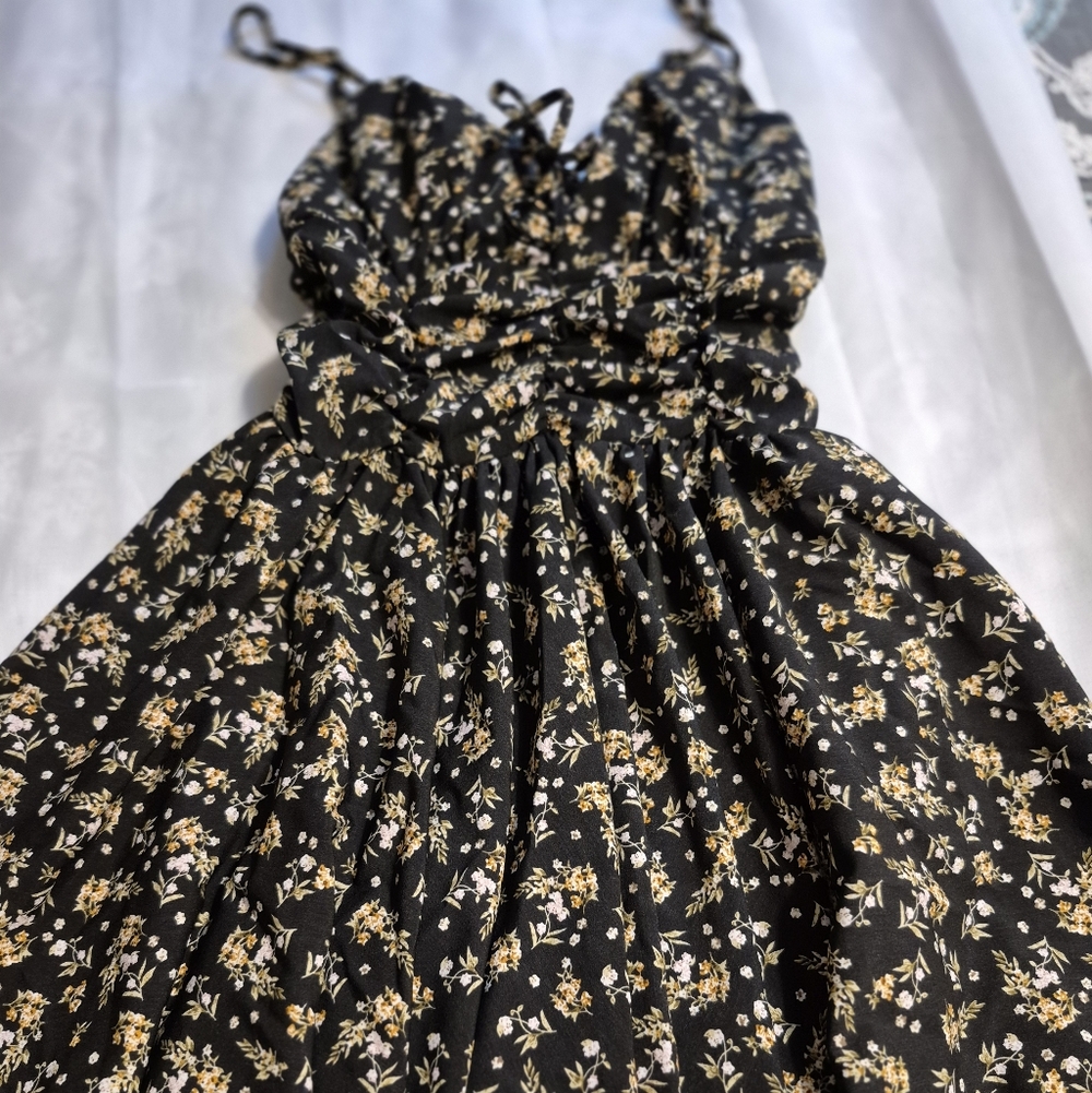 NWT RSQ Black Flowy Cottagecore Floral Dress